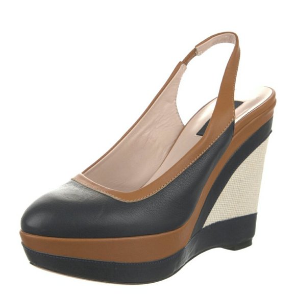 ESCADA Leather Slingback Pumps - Picture 2 of 4